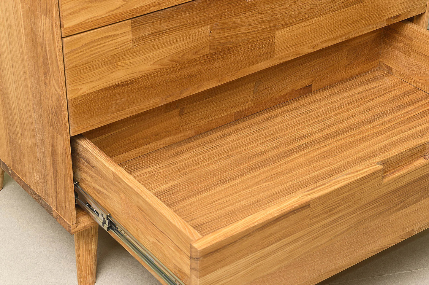 Scandi II Dresser – Solid Oak