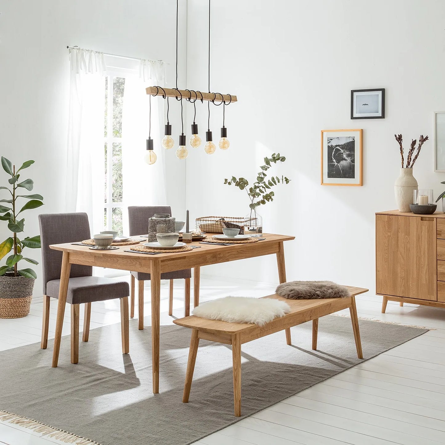 Scandi Dining Table – Solid Oak